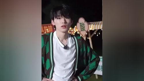 宋亚轩爆料吃瓜视频,吃瓜视频背后的惊人真相  第3张